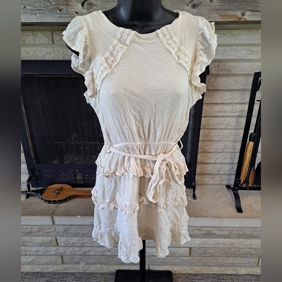 Andree by Unit S Women's Cream Lace Prairie Boho Mini Tiered Dress Belt Keyhole - Picture 1 of 10